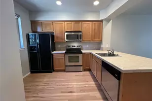 211 Broadway St, Cle Elum, WA 98922 - Photo 3