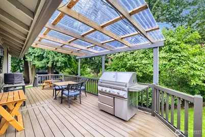 13632 Beverly Park Road, Lynnwood, WA 98087 - Photo 23