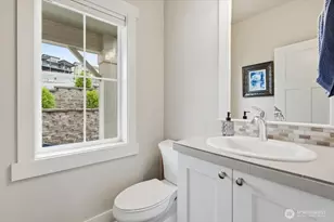 112 Mayer Dr, Chelan, WA 98816 - Photo 17