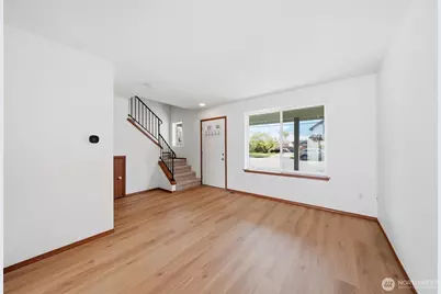 1721 Langdon Street, Sumner, WA 98390 - Photo 9