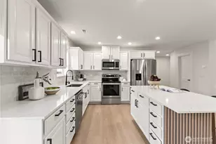 17811 E 114th Street Ct, Bonney Lake, WA 98391 - Photo 13