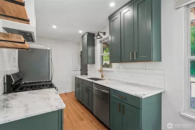 10106 16th Avenue S, Seattle, WA 98168 - Photo 7