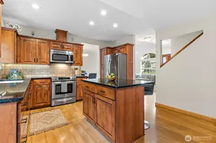 5518 Highland Dr SE, Auburn, WA 98092 - Photo 11