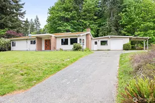 130 Viewcrest Ave, Port Angeles, WA 98362 - Photo 1