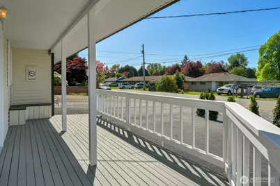 629 107th Place SW, Everett, WA 98204 - Photo 11