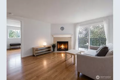 12511 SE 41st Place #A301, Bellevue, WA 98006 - Photo 3