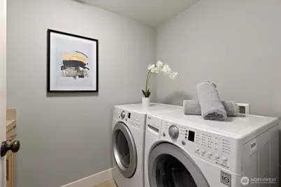 3122 Franklin Avenue E #B, Seattle, WA 98102 - Photo 25