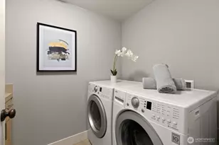 3122 Franklin Ave E, Seattle, WA 98102 - Photo 25