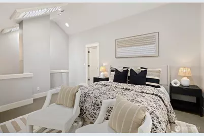 3122 Franklin Avenue E #B, Seattle, WA 98102 - Photo 17