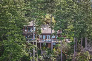 11310 Marine Ln, Anacortes, WA 98221 - Photo 3