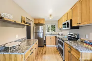 22105 66th Ave W, Mountlake Terrace, WA 98043 - Photo 5