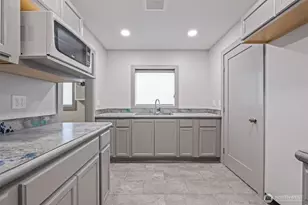 212 G St SE, Quincy, WA 98848 - Photo 17