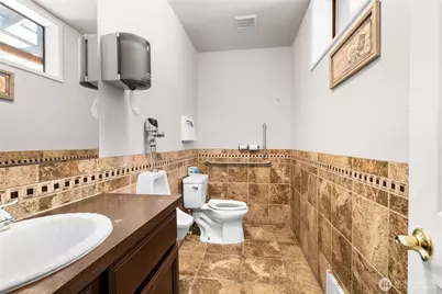 211 E Pacific Ave, Westport, WA 98595 - Photo 11