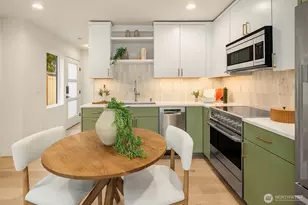 7062 Cleopatra Pl NW, Seattle, WA 98117 - Photo 5