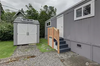45800 SE North Bend Way #16, North Bend, WA 98045 - Photo 13