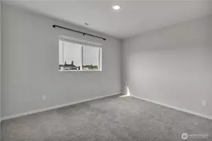 10691 186th St Ct E, Puyallup, WA 98374 - Photo 17