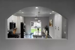 866 S 85th St, Tacoma, WA 98444 - Photo 3