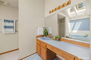 30911 NE 200th St, Duvall, WA 98019 - Photo 15