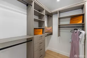 929 N 87th St, Seattle, WA 98103 - Photo 19