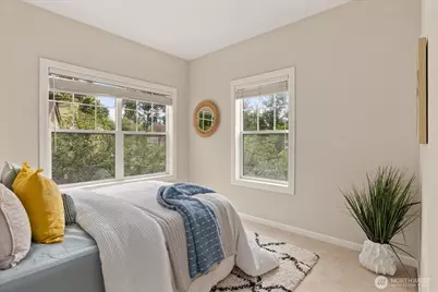 6592 127th Place SE, Bellevue, WA 98006 - Photo 31