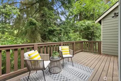 6592 127th Place SE, Bellevue, WA 98006 - Photo 33