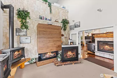 131 W Division St, Arlington, WA 98223 - Photo 11