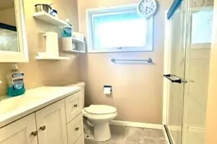 18225 45th Ave S, SeaTac, WA 98188 - Photo 3