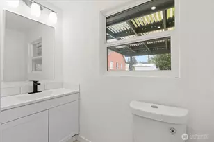 308 E 84th St, Tacoma, WA 98445 - Photo 29