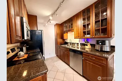 7901 196th Street SW #12, Edmonds, WA 98026 - Photo 13