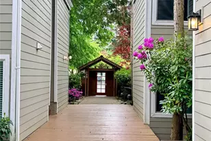 7901 196th St SW, Edmonds, WA 98026 - Photo 35