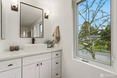2208 Vashon Ave NE, Renton, WA 98059 - Photo 19