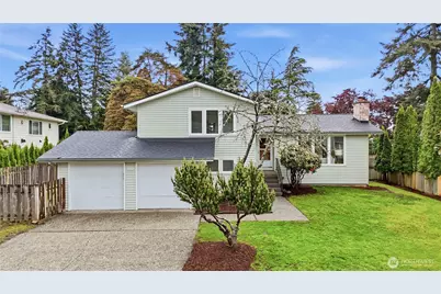 2208 Vashon Ave NE, Renton, WA 98059 - Photo 3