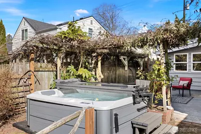 3813 NE 70th Street, Seattle, WA 98115 - Photo 33