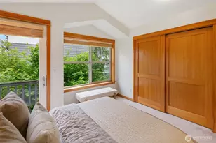140 21st Ave E, Seattle, WA 98112 - Photo 17