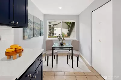12709 NE 116th Street #C304, Kirkland, WA 98034 - Photo 7