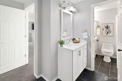 12709 NE 116th Street #C304, Kirkland, WA 98034 - Photo 11