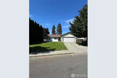 907 Vera Court, Mount Vernon, WA 98273 - Photo 1