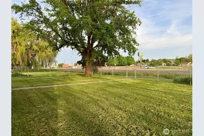 230 NW Watson Street, Creston, WA 99117 - Photo 37