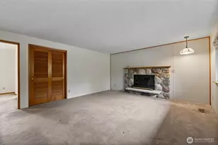 11601 86 Ave E, Puyallup, WA 98373 - Photo 3