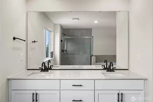 13918 208th Ave E, Bonney Lake, WA 98391 - Photo 17
