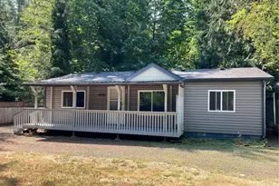 520 N Duckabush Dr W, Hoodsport, WA 98548 - Photo 1
