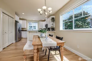 3030 31st Ave W, Seattle, WA 98199 - Photo 9