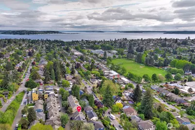 3030 31st Avenue W, Seattle, WA 98199 - Photo 27