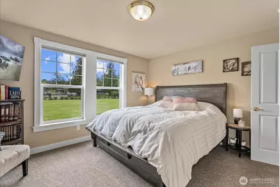12108 40th Avenue E, Tacoma, WA 98446 - Photo 25