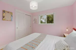 826 S 200th St, Des Moines, WA 98198 - Photo 29