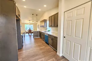 3709 232nd St Ct E, Spanaway, WA 98387 - Photo 11