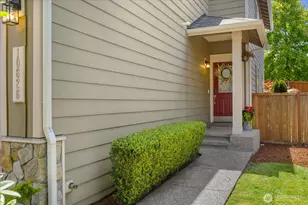 10626 19th Pl SE, Lake Stevens, WA 98258 - Photo 3