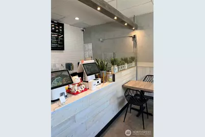 2357 10th Avenue E, Seattle, WA 98102 - Photo 1