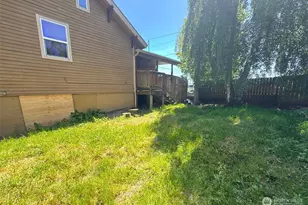 1115 S 18th St, Tacoma, WA 98405 - Photo 5