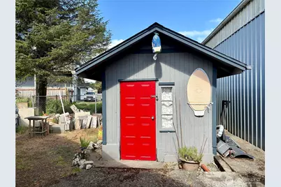 105 Victoria Loop NE, Ocean Shores, WA 98520 - Photo 25